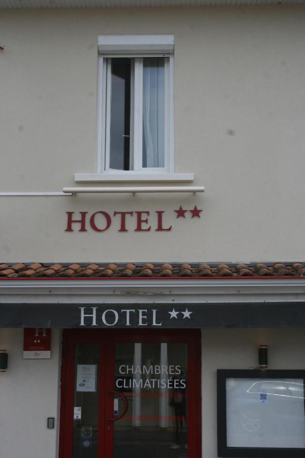 Hotel Les Italiens Biscarrosse Exterior foto
